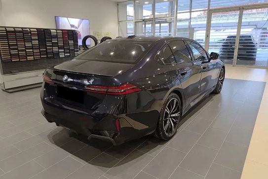 BMW Seria 5 540d xDrive M Sport