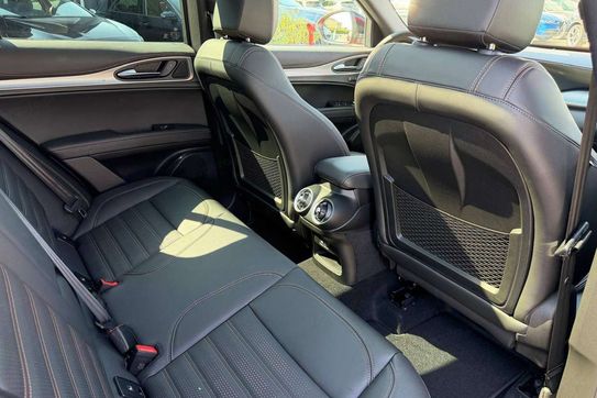 Alfa Romeo Stelvio Turbo Intensa Q4