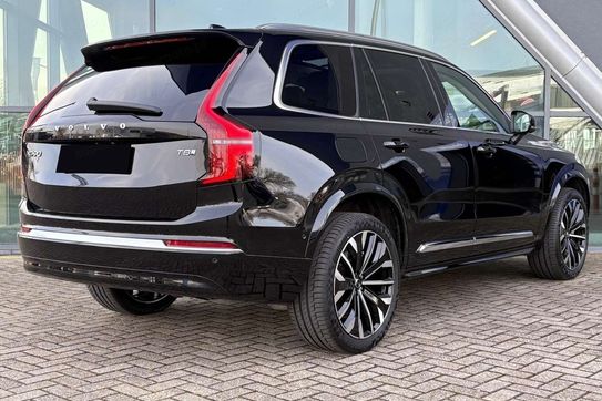 Volvo XC90 T8 AWD Plug-In Hybrid Ultra Bright