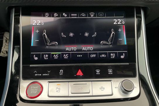 Audi Q8 SQ8 TFSI quattro