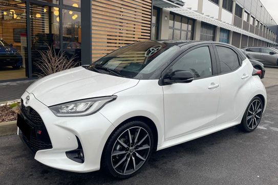 Toyota Yaris GR Sport 1.5 Hybrid