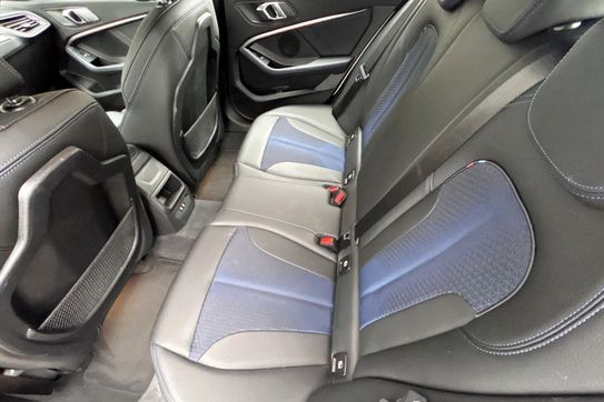 BMW Seria 1 116i M Sport aut