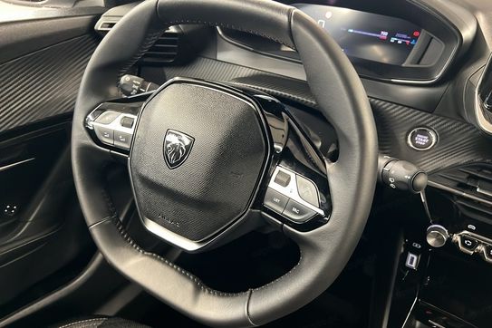 Peugeot 2008 ALLURE 1.2 PureTech