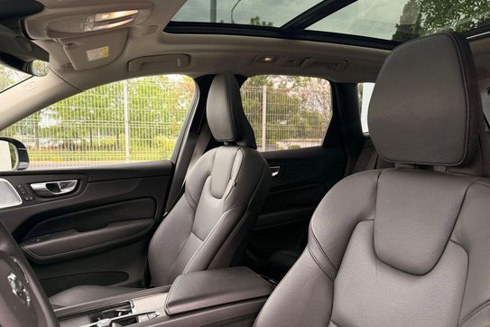 Volvo XC60 B5 B AWD Ultimate Bright aut