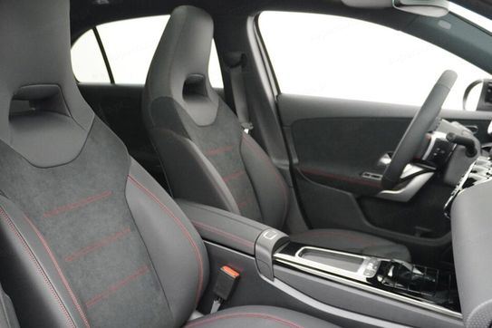 Mercedes Klasa A 200 AMG Line