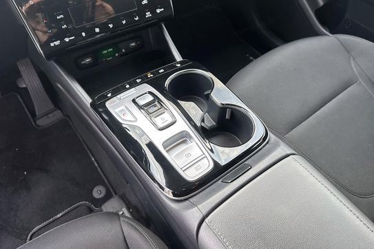 Hyundai Tucson Executive 1.6 T-GDi HEV  4WD