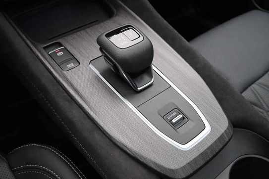 Nissan Qashqai Tekna+ Xtronic 1.3 DIG-T mHEV