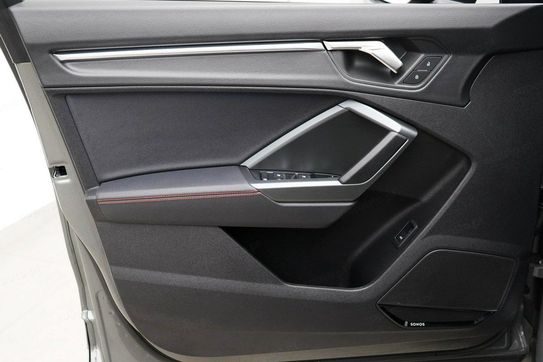 Audi Q3 40 TFSI quattro S Line