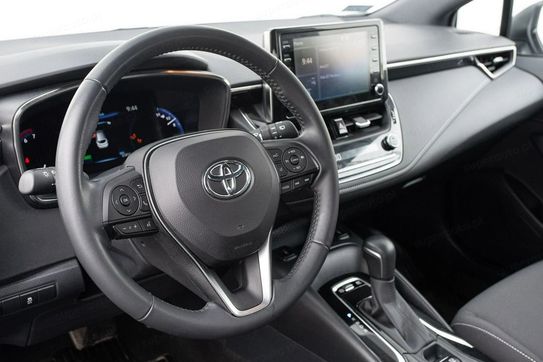 Toyota Corolla 1.8 Hybrid