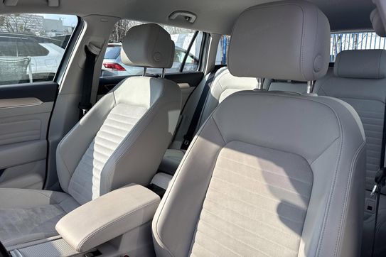 Volkswagen Passat Elegance 2.0 TDI  DSG