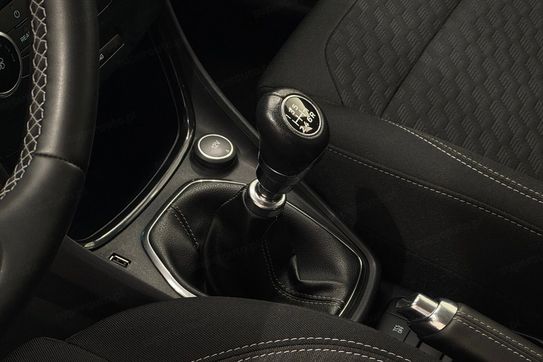 Ford Puma 1.0 EcoBoost Titanium