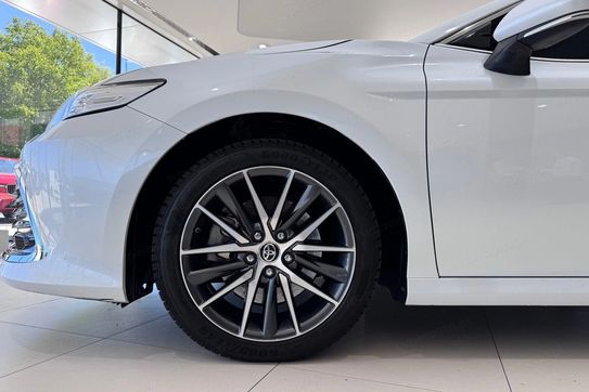 Toyota Camry 2.5 Hybrid Executive