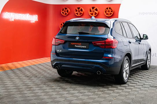 BMW X3 sDrive18d aut