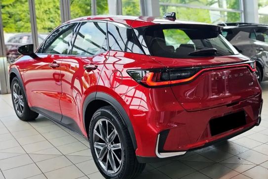 Lexus LBX Elegant 1.5 Hybrid