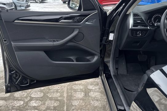 BMW X3 xDrive20i