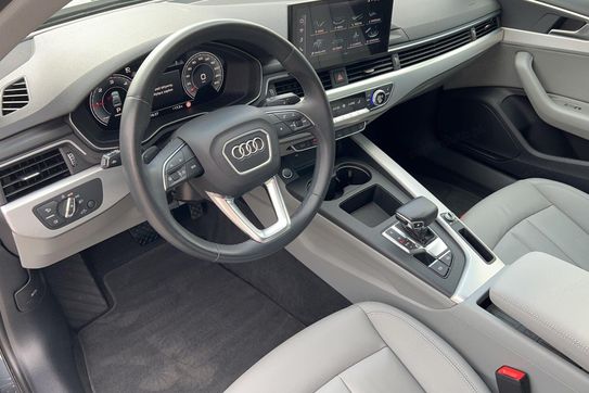 Audi A4 40 TDI mHEV S tronic