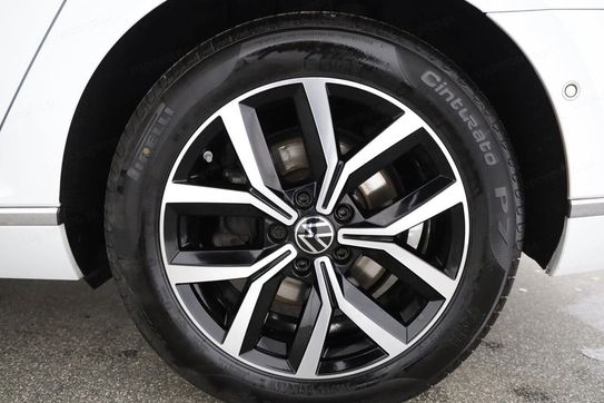 Volkswagen Passat 2.0 TDI 4Mot. Elgance DSG