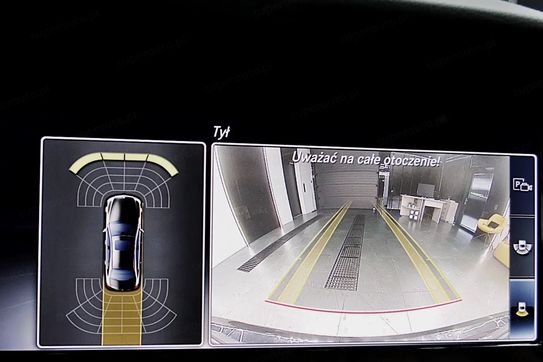 Mercedes Klasa E 300 9G-TRONIC