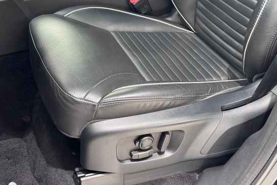 Land Rover Discovery V SD4 HSE