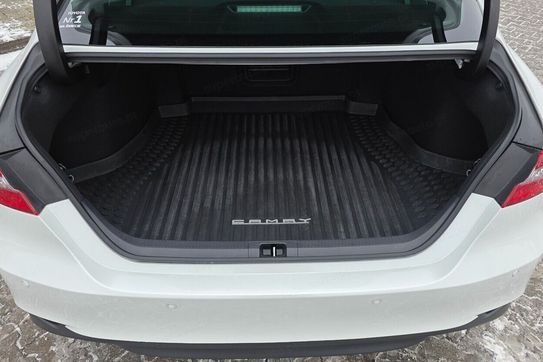 Toyota Camry 2.5 Hybrid Executive CVT