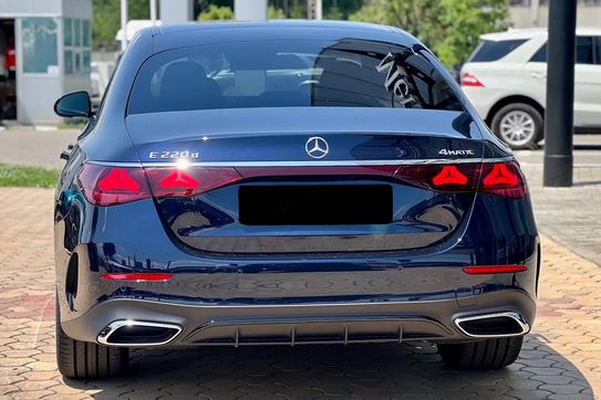 Mercedes Klasa E 220 d 4-Matic AMG