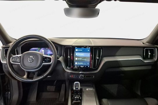 Volvo XC60 B5 B AWD Plus Dark