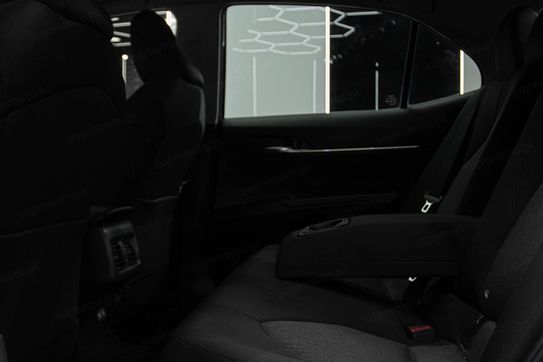 Toyota Camry 2.5 Hybrid Comfort CVT