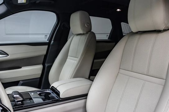 Land Rover Range Rover Velar D300 mHEV SE