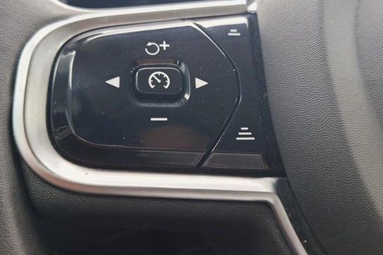 Volvo V60 B3 B Plus Dark