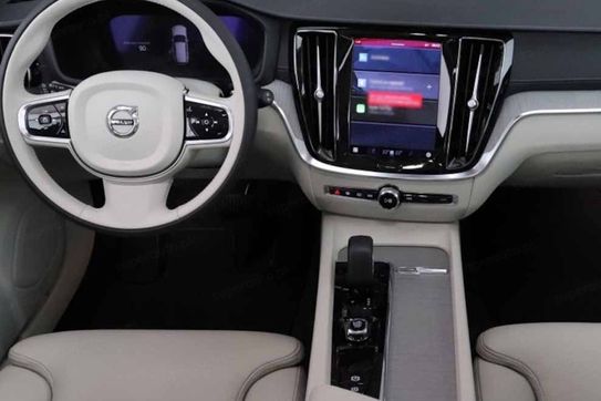 Volvo V60 B4 B Plus Bright