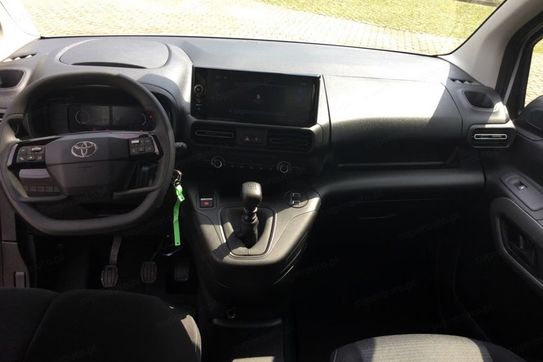 Toyota Proace City Verso Long Business