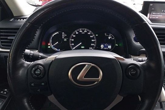 Lexus CT 200h Elegance