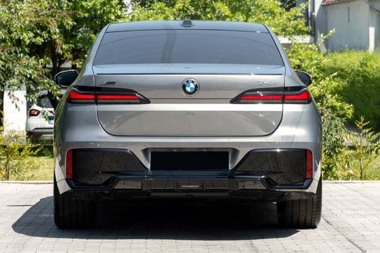 BMW Seria 7 740d xDrive M Sport