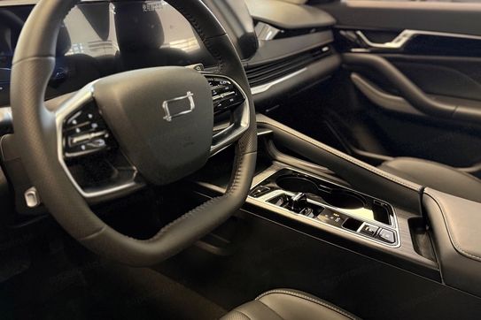 Bestune B70 1.5T Business DCT