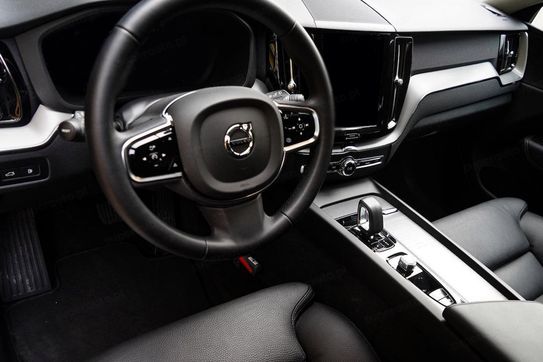 Volvo XC60 T6 Plug-In Hybrid AWD Plus Bright