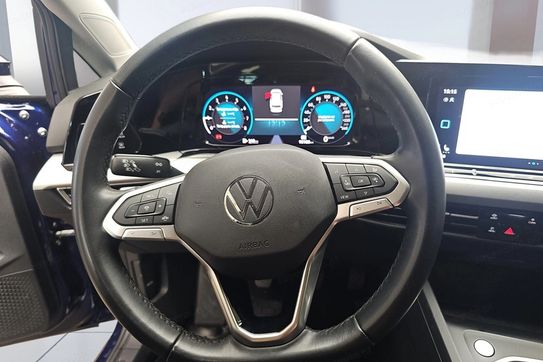Volkswagen Golf TSI EVO Life