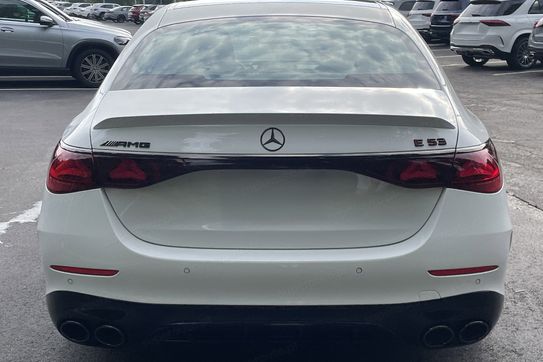 Mercedes Klasa E AMG 53 4Matic+ Hybrid