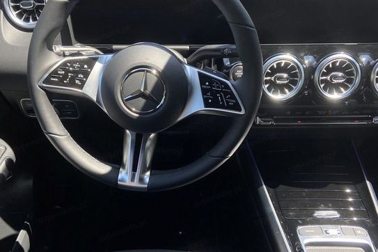 Mercedes GLA 220 4-Matic Progressive