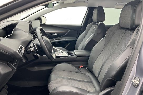 Peugeot 3008 Allure 1.6 Hybrid e-EAT8