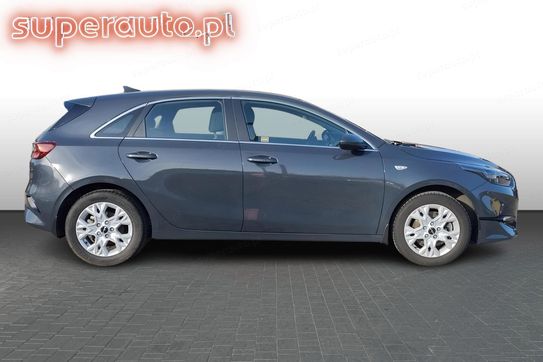 Kia Ceed M 1.5 T-GDI  DCT