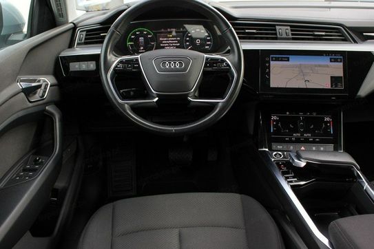 Audi Q8 e-tron 50 Quattro