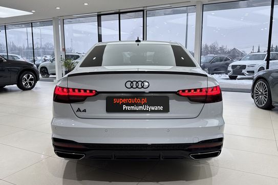Audi A4 35 TFSI mHEV S Line S tronic