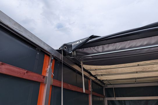 Iveco Daily 70C18 Hi-Matic Zabudowa 15EP + Winda