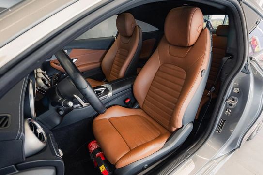 Mercedes Klasa C 300 4MATIC 9G-Tronic