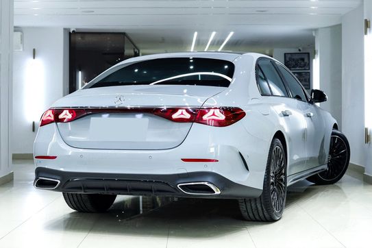 Mercedes Klasa E 220 d 4-Matic AMG