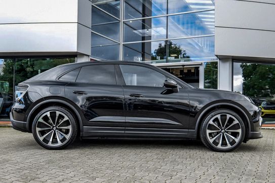 Porsche Macan 4