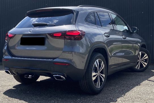 Mercedes GLA 220 4-Matic AMG Line