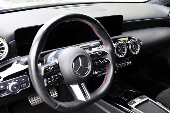 Mercedes Klasa A 200 d AMG Line