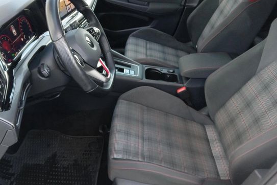 Volkswagen Golf VIII 2.0 TSI GTI DSG