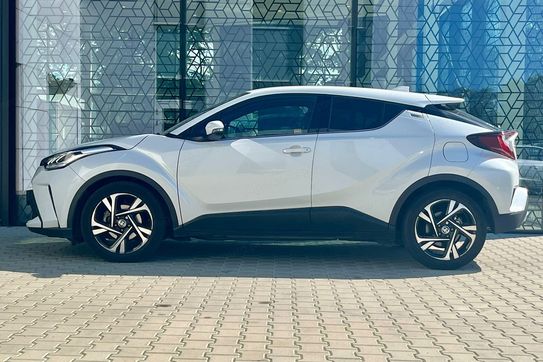 Toyota C-HR 2.0 Hybrid Style